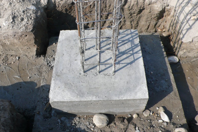 10-fondations-colonne-Janvier.JPG